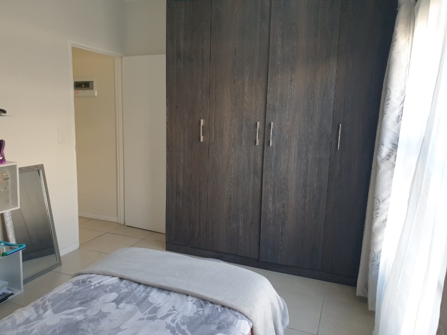To Let 3 Bedroom Property for Rent in Sandown Estate Western Cape
